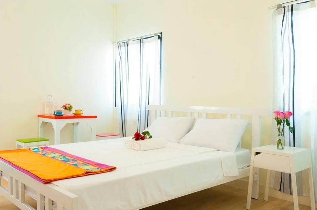 My Thai Hostel Bangkok Dış mekan fotoğraf